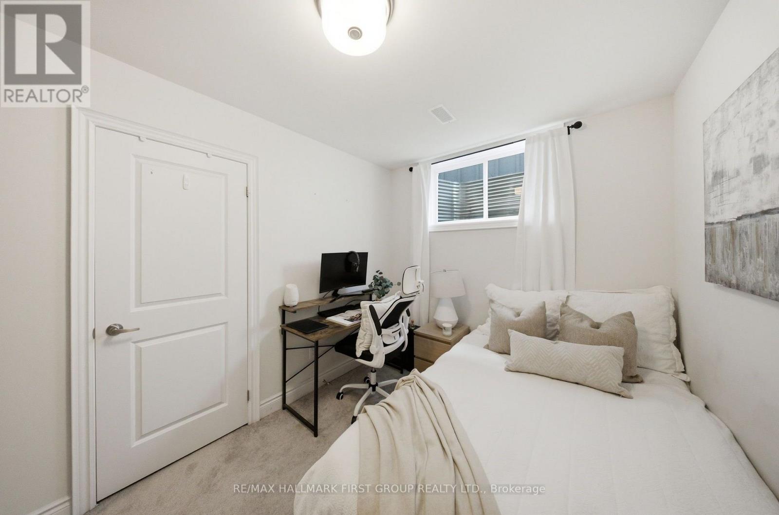#124 80 MARSH AVENUE - 29
