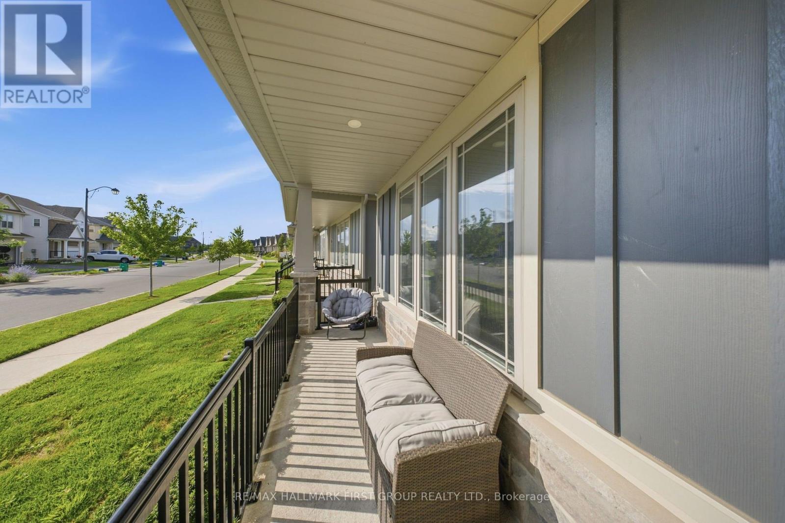 #124 80 MARSH AVENUE - 3