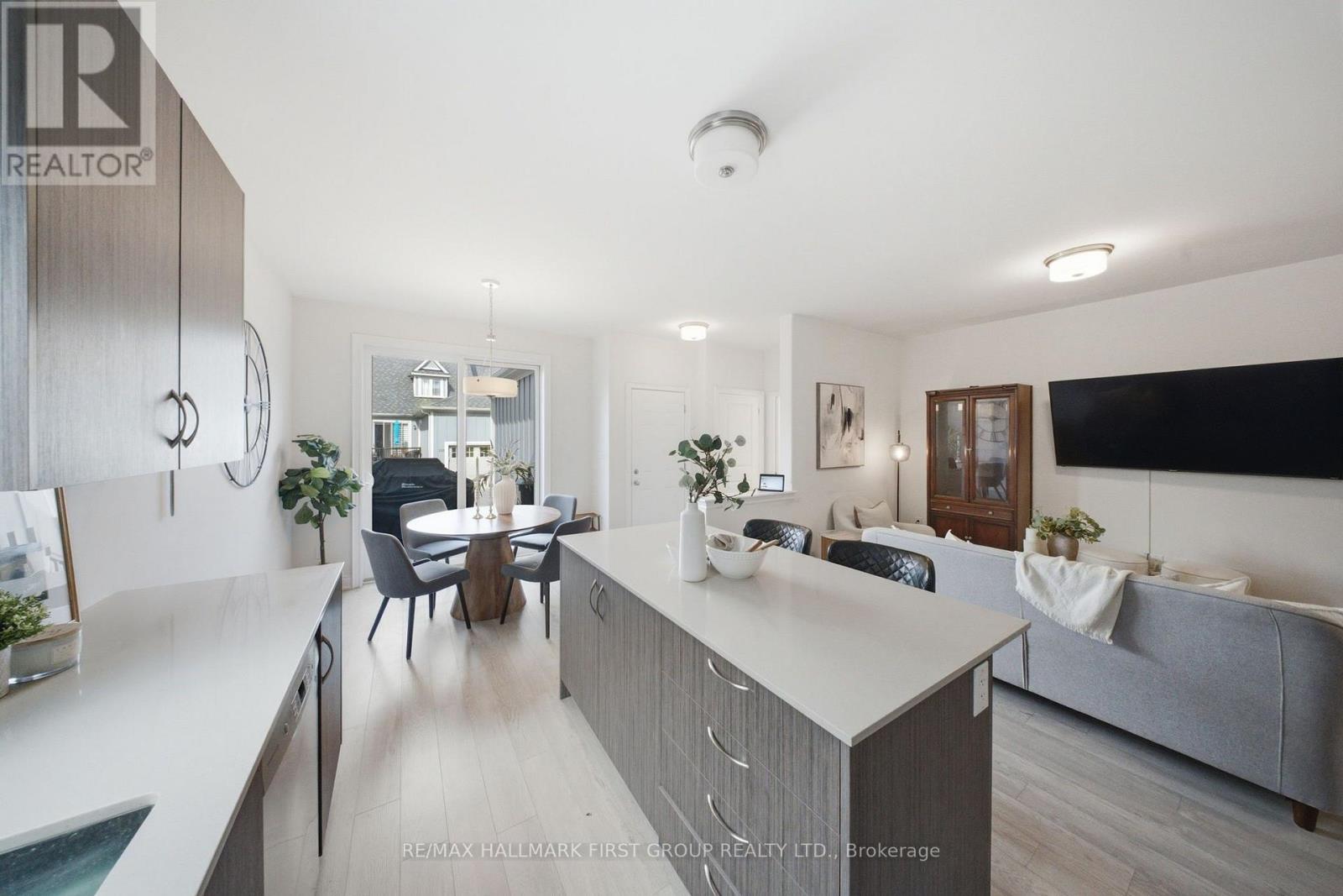 #124 80 MARSH AVENUE - 9