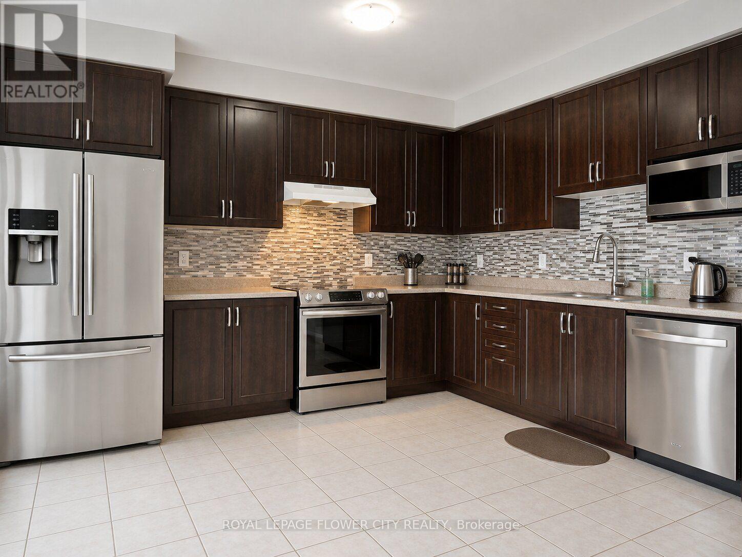 7843 BUTTERNUT BOULEVARD - 9