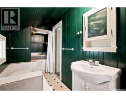 409 Main Street, Gravelbourg, SK S0H1X0 Photo 32