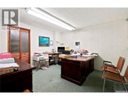 409 Main Street, Gravelbourg, SK S0H1X0 Photo 6