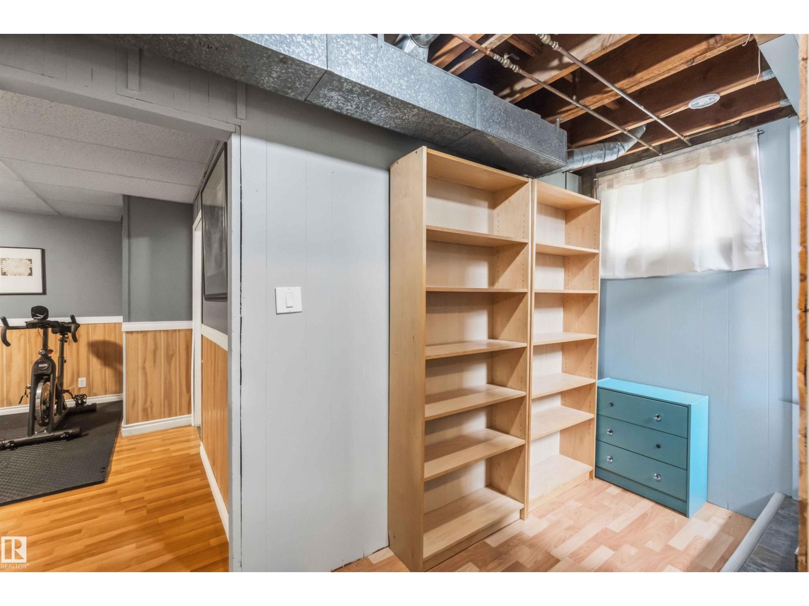 10144 105 ST - Image 30