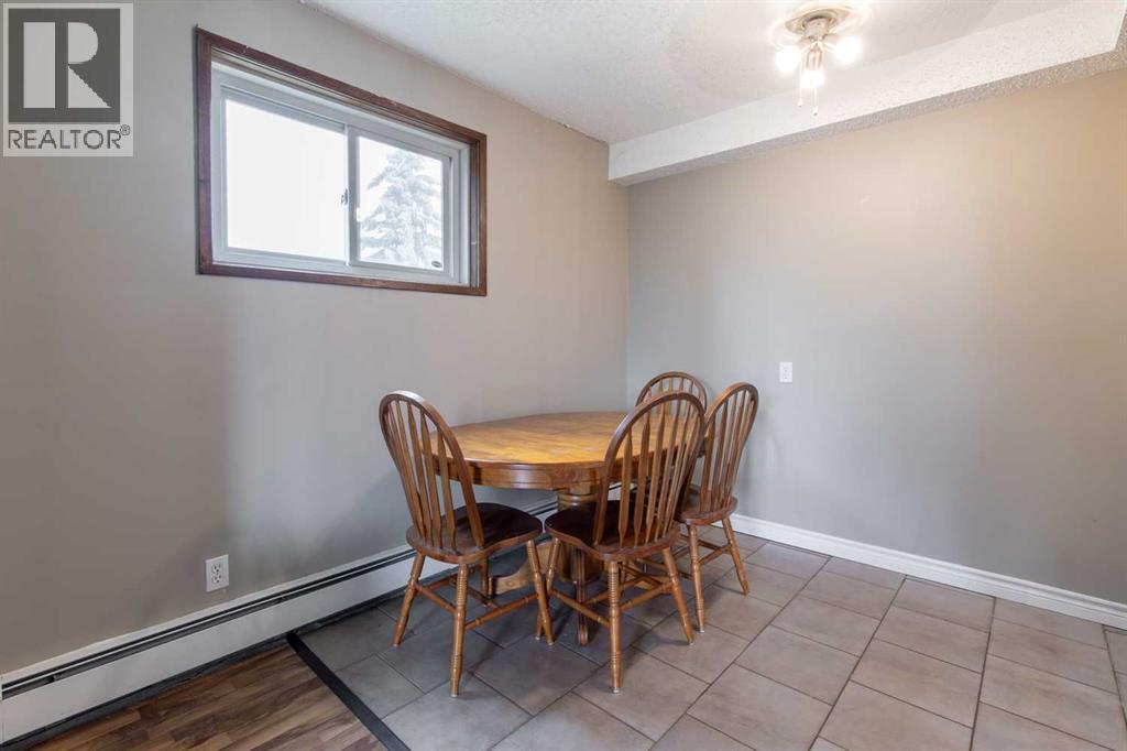 #418 5 Berkeley Place W - Image 13