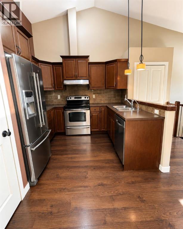 89 Lynx Road N - Image 3