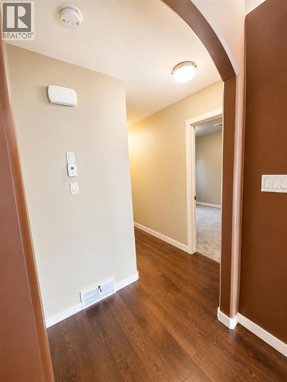 89 Lynx Road N - Image 5