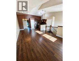 89 Lynx Road N - photo 4