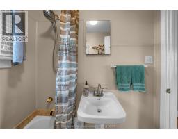 637 Wilkesport Line, Sombra, ON N0P2H0 Photo 18