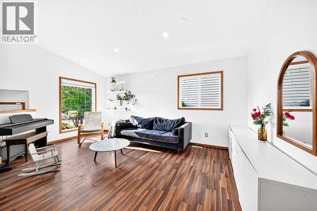 32 CIMARRON MEADOWS Way - Image 6