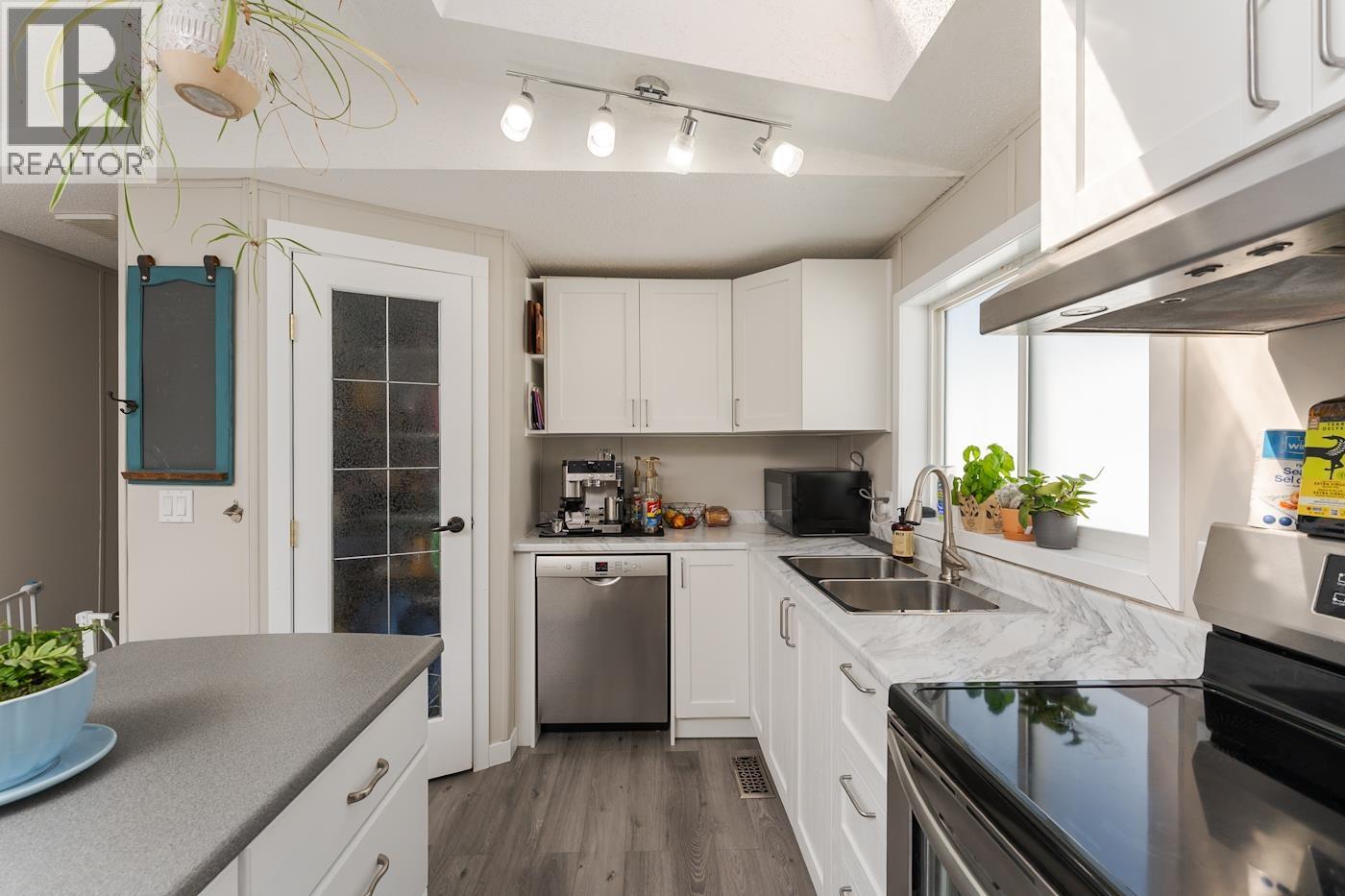 5156 COOK PLACE - 10