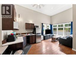 1704 Matterson Rd, Errington, BC V0R1V0 Photo 30