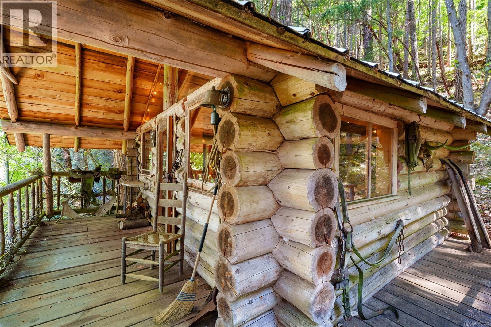 939 Khenipsen Rd - Image 45