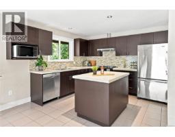 Dining nook - 1704 Matterson Rd, Errington, BC V0R1V0 Photo 16