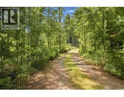 1704 Matterson Rd, Errington, BC V0R1V0 Photo 47