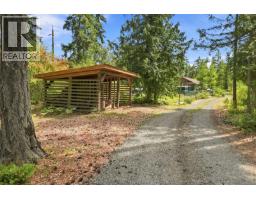 1704 Matterson Rd, Errington, BC V0R1V0 Photo 38
