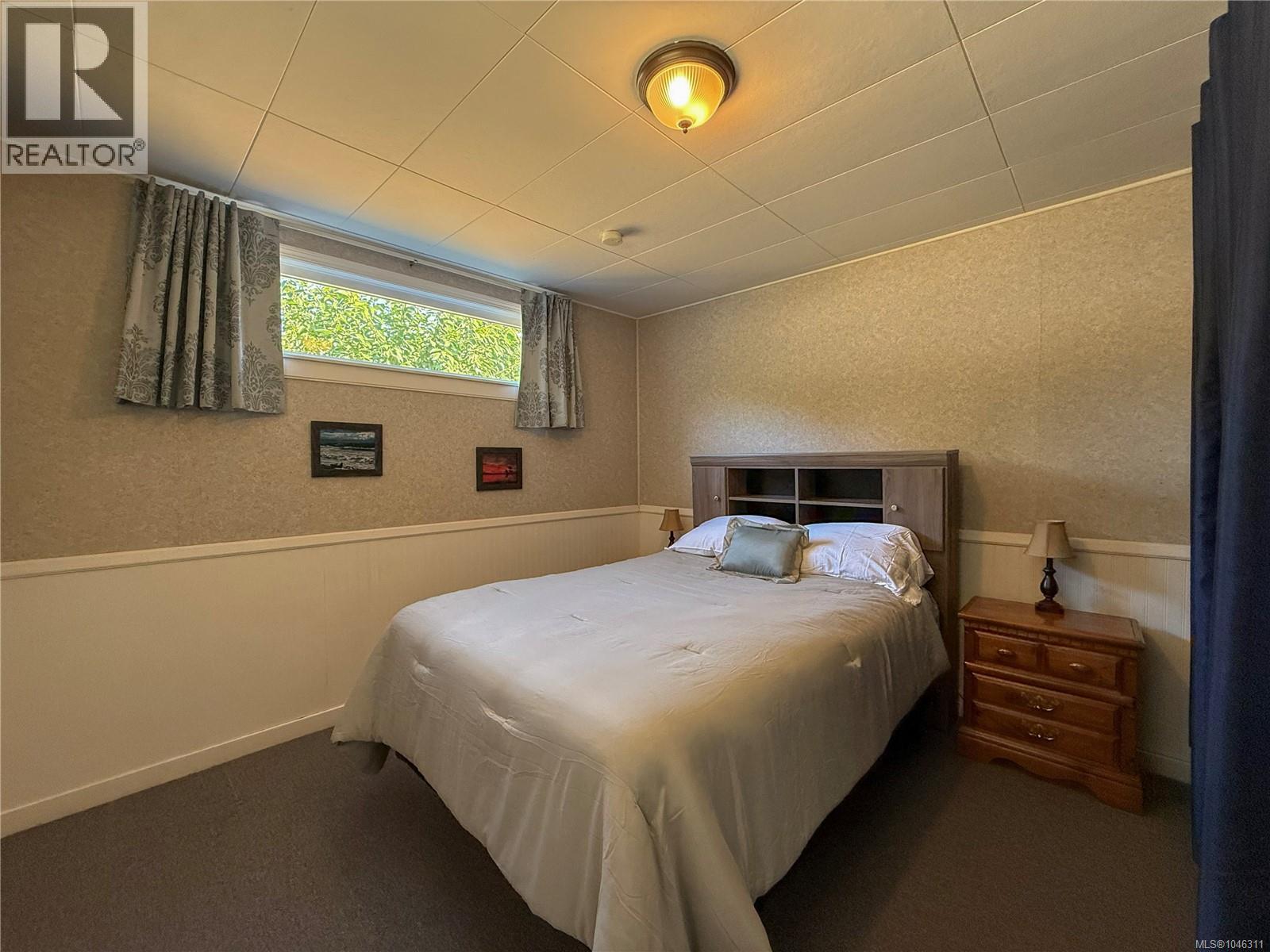 2361 Campbell River Rd - 14