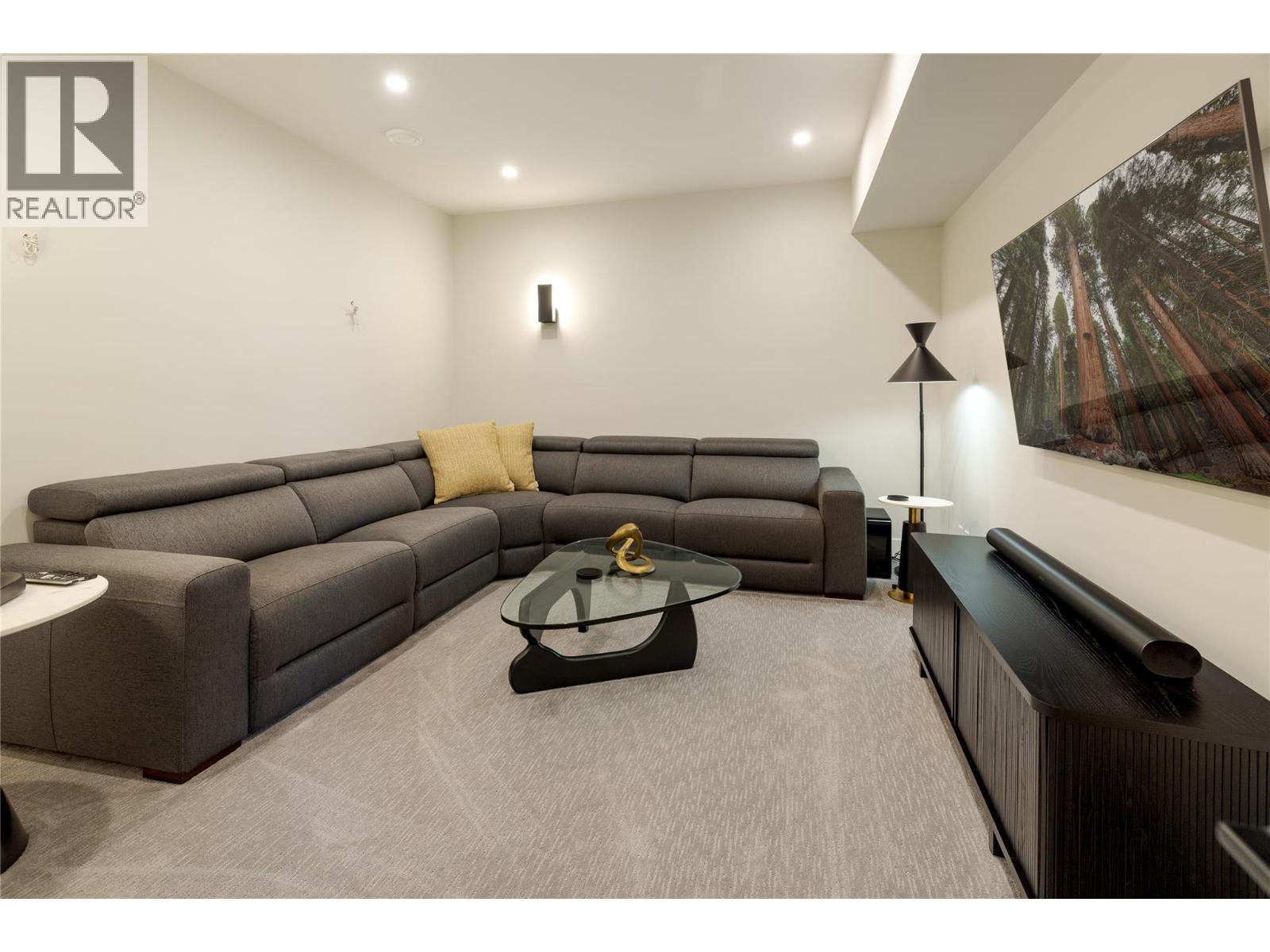 4300 Russo Street - 41