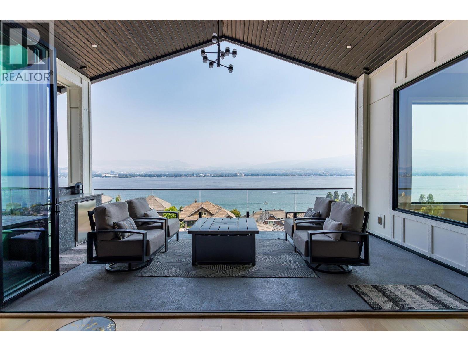 2585 Casa Palmero Drive - Image 9