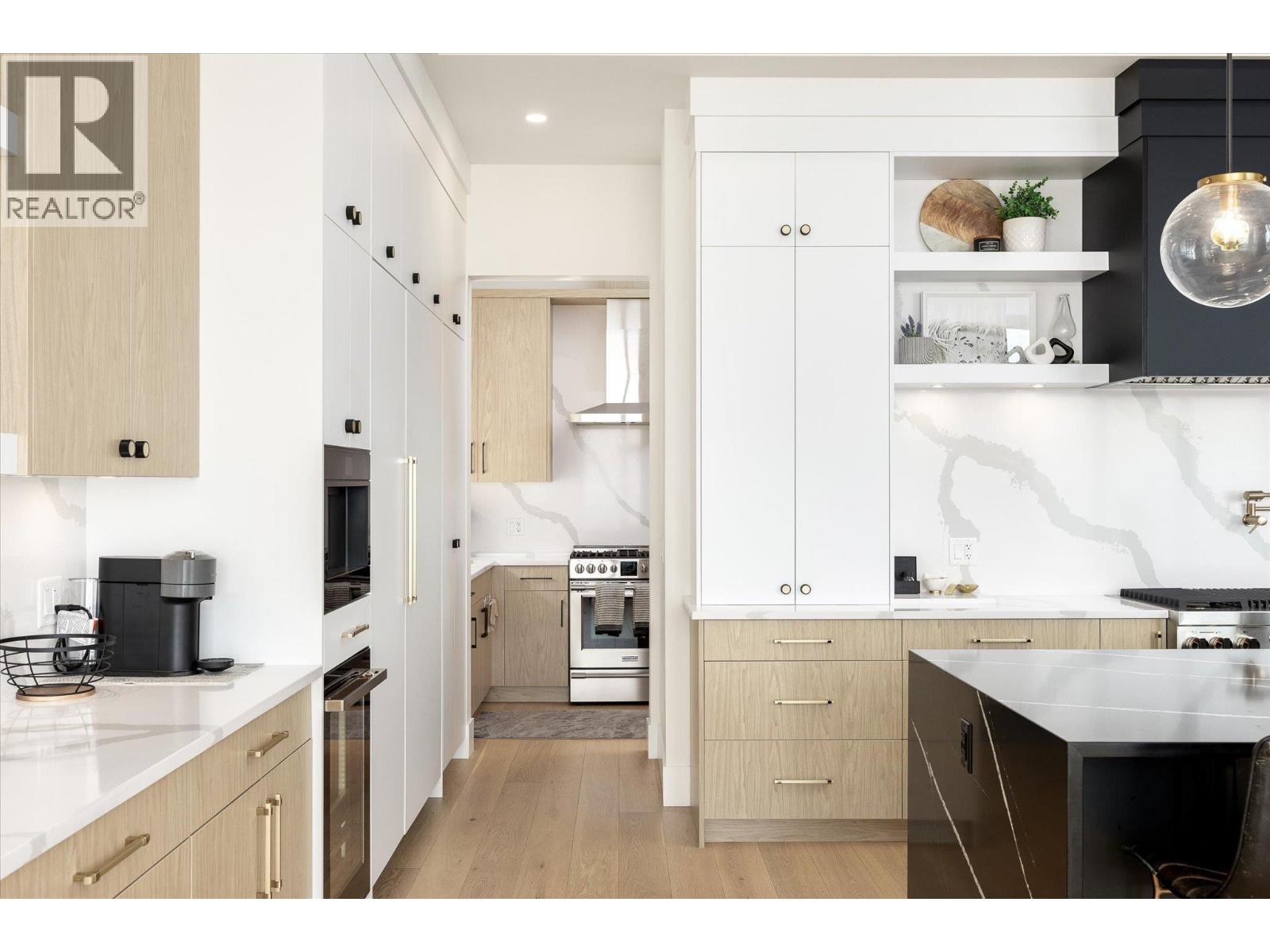 2585 Casa Palmero Drive - Image 18