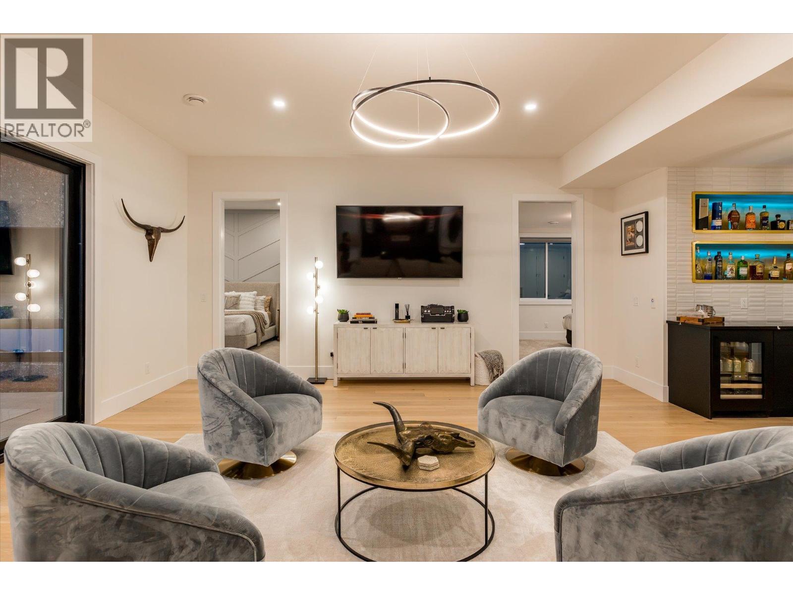 2585 Casa Palmero Drive - Image 65