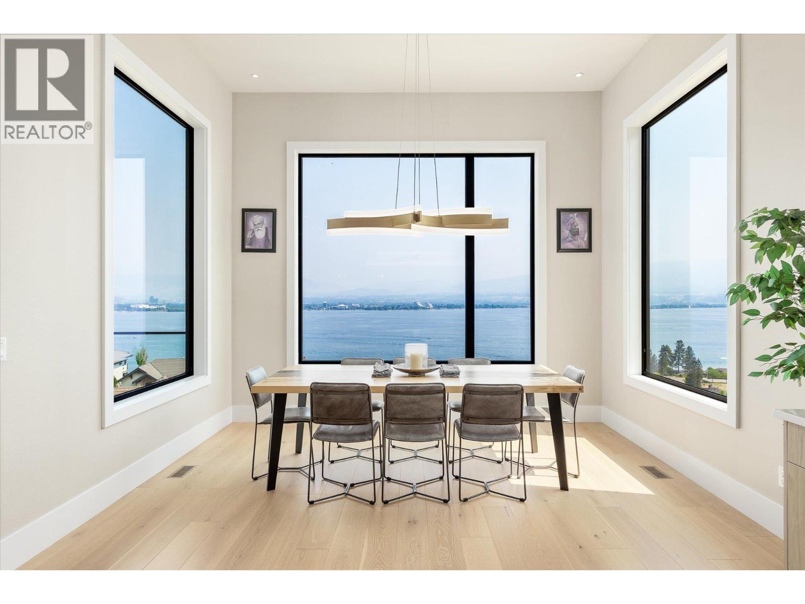 2585 Casa Palmero Drive - Image 22
