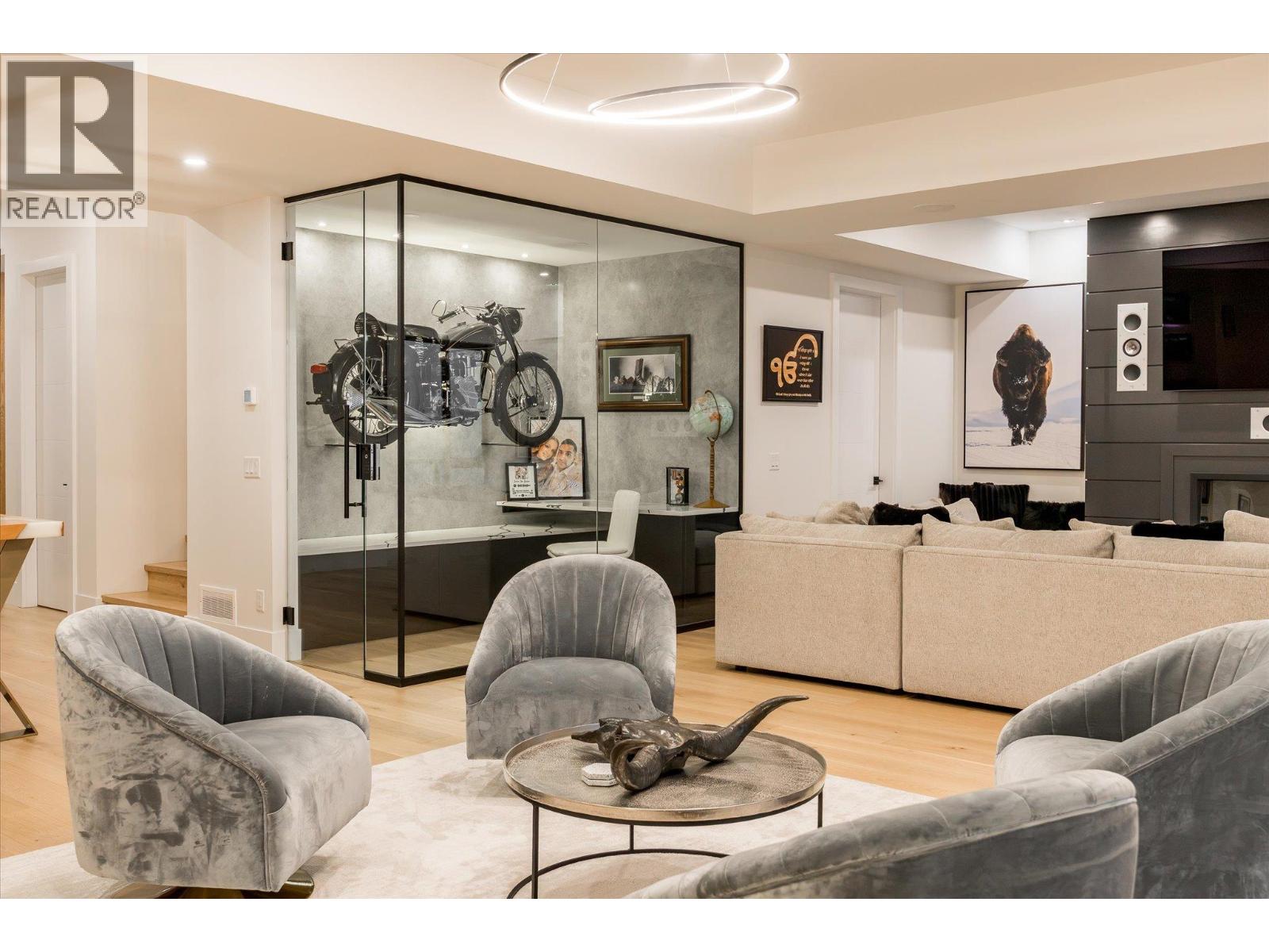 2585 Casa Palmero Drive - Image 64