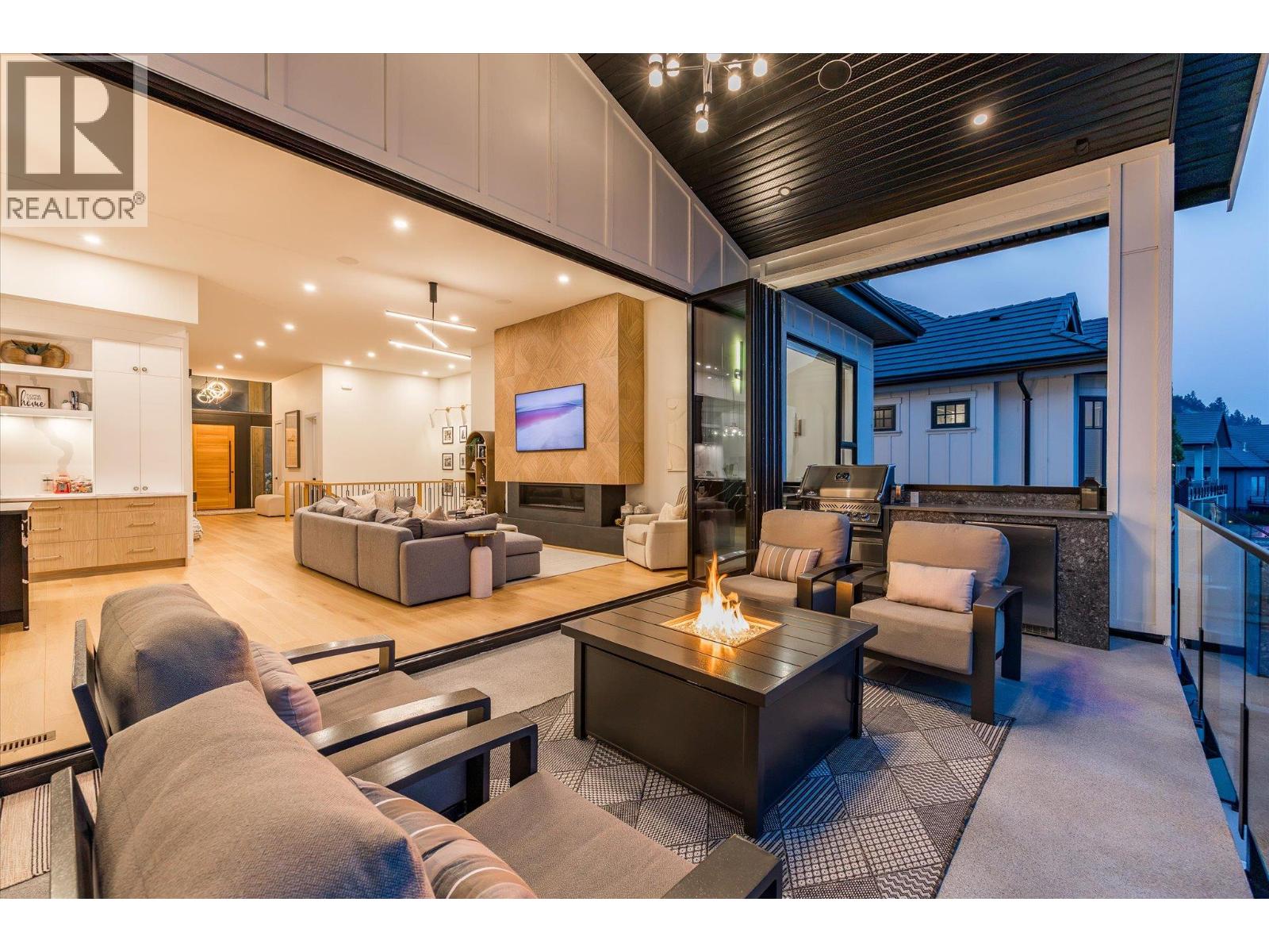2585 Casa Palmero Drive - Image 62