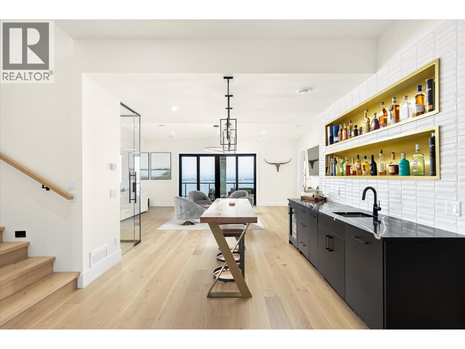 2585 Casa Palmero Drive - Image 33