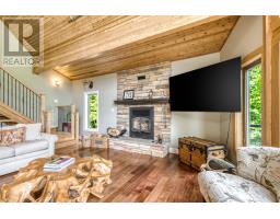 1480 Dunlop Shores Rd, Elliot Lake, ON P5A2S9 Photo 18