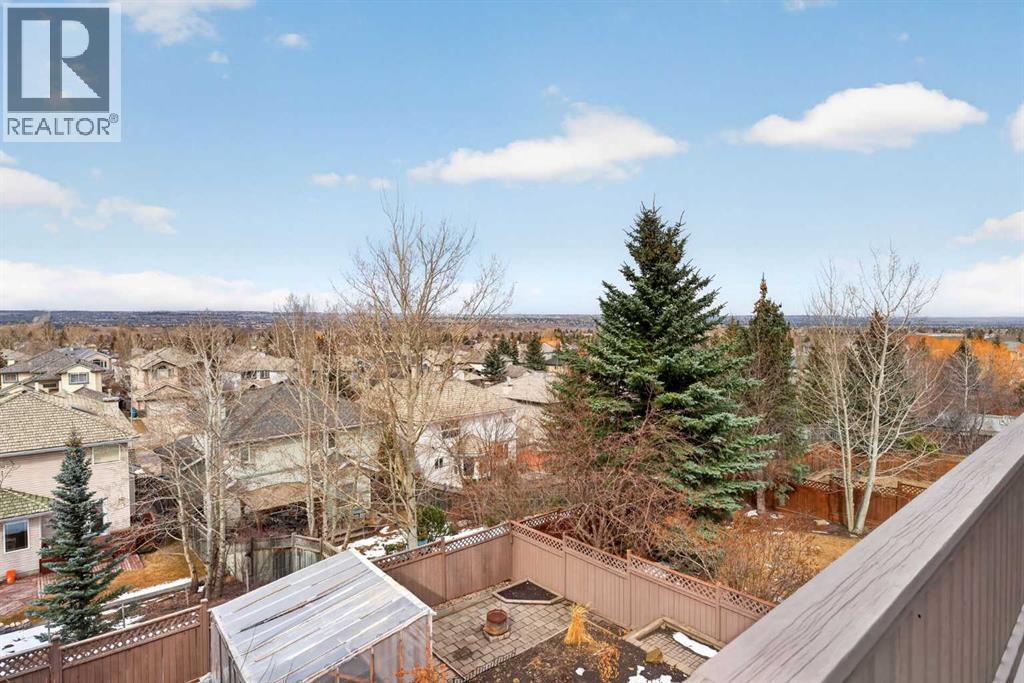 111 Valley Ponds Crescent NW - 18