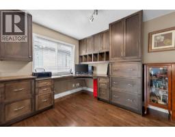 111 Valley Ponds Crescent NW - photo 24