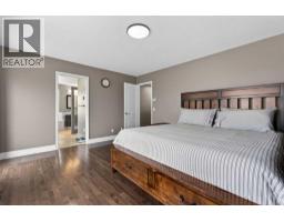 111 Valley Ponds Crescent NW - photo 28