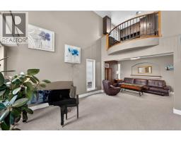 111 Valley Ponds Crescent NW - photo 3