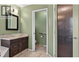 111 Valley Ponds Crescent NW - photo 32