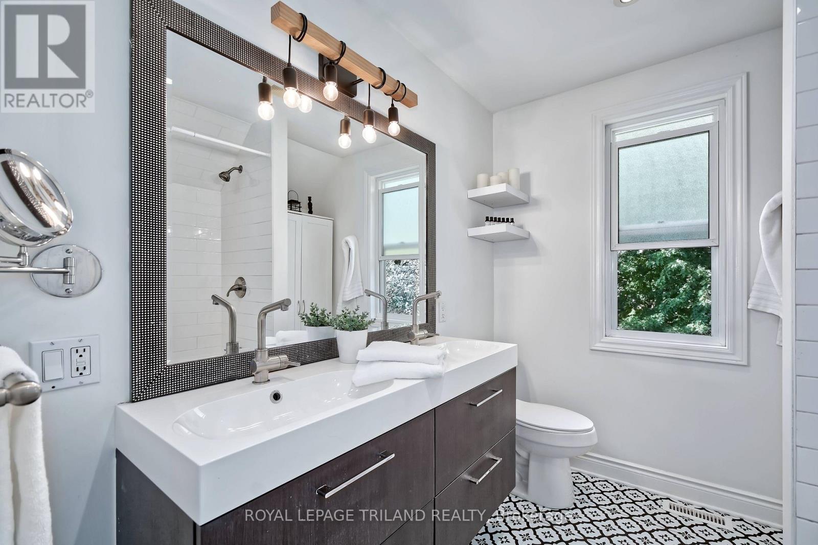 706 PRINCESS AVENUE - Image 20