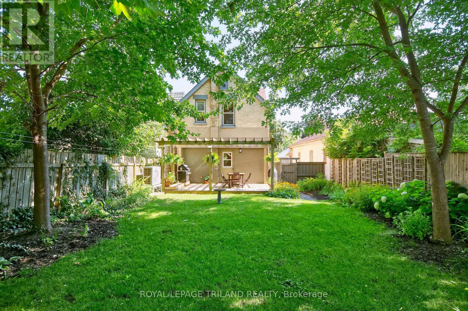 706 PRINCESS AVENUE - Image 40