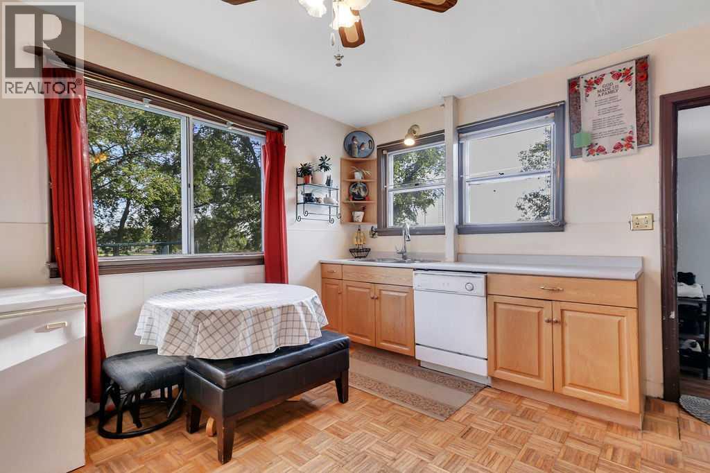 5156 47 Street - 8