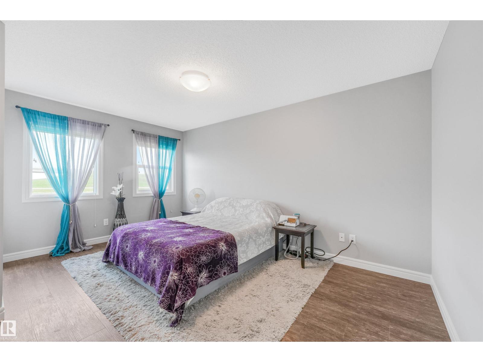 17107 38 ST NW - 31
