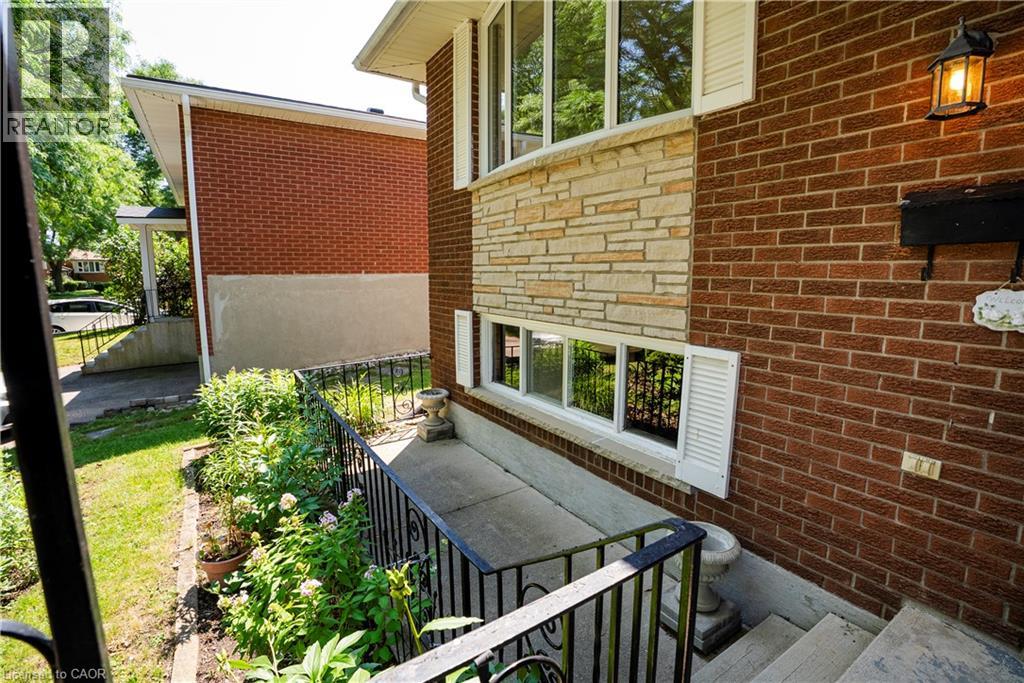 635 CEDARGROVE Place - Image 3