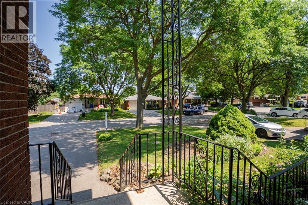635 CEDARGROVE Place - Image 4