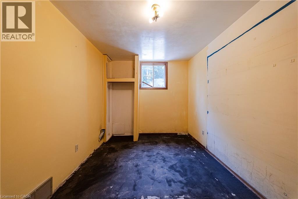 635 CEDARGROVE Place - Image 33