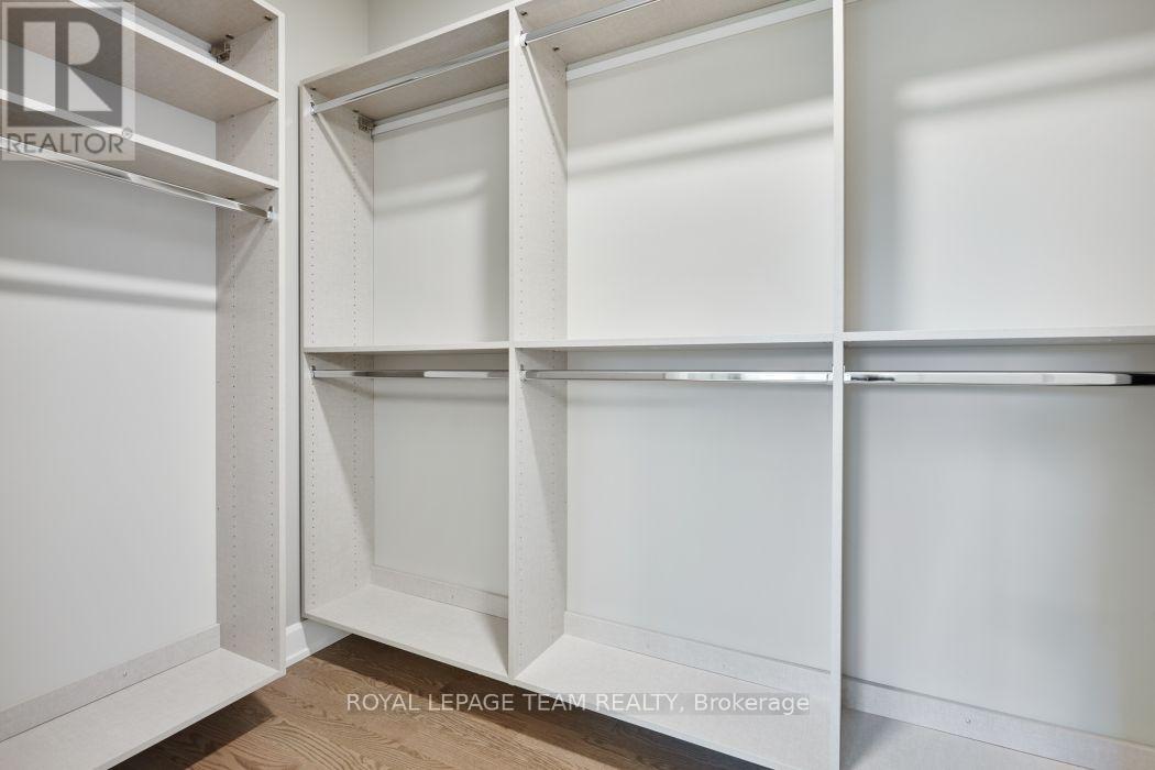1165 POTTER DRIVE - 21