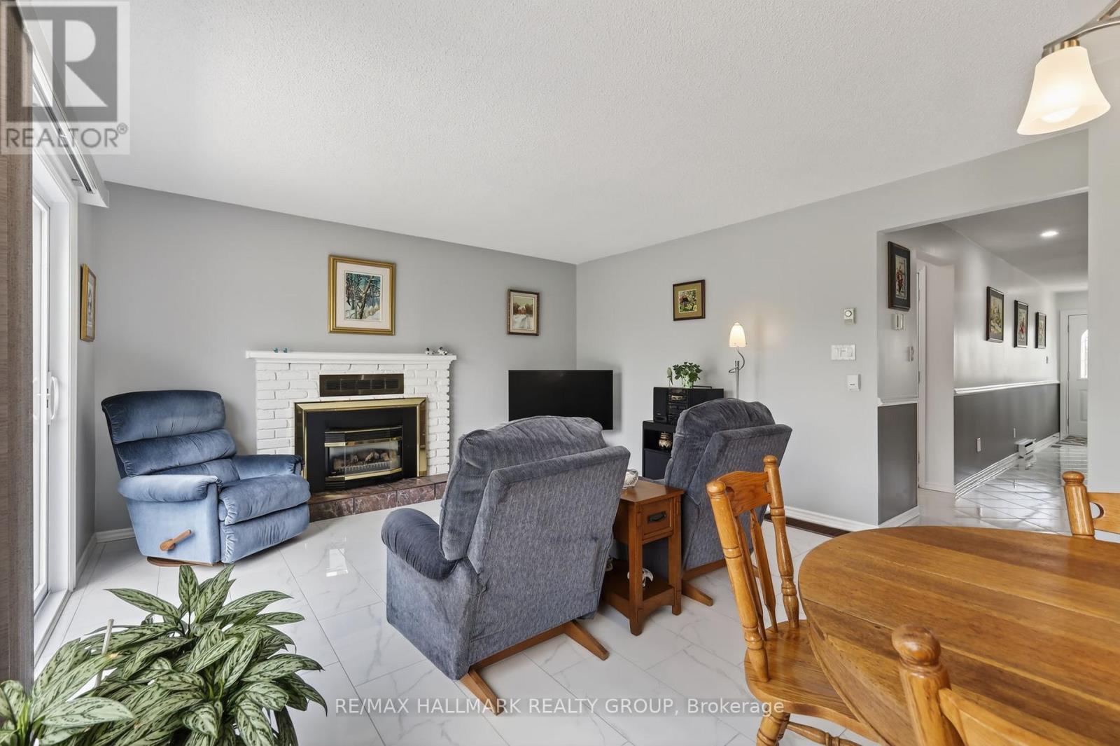 4 Bed, 2 Bath House for Sale in Ottawa – 1463 KAMOURASKA CIRCLE, Ottawa – MLS# X13651878 - Image 14