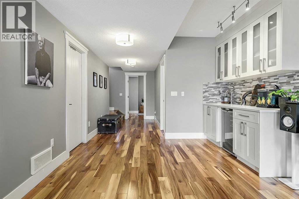 5013 23 Avenue NW - Image 37