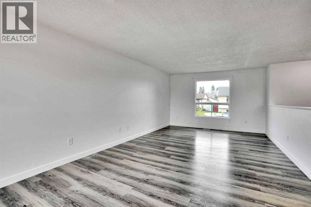 55 Falton Close NE - 11