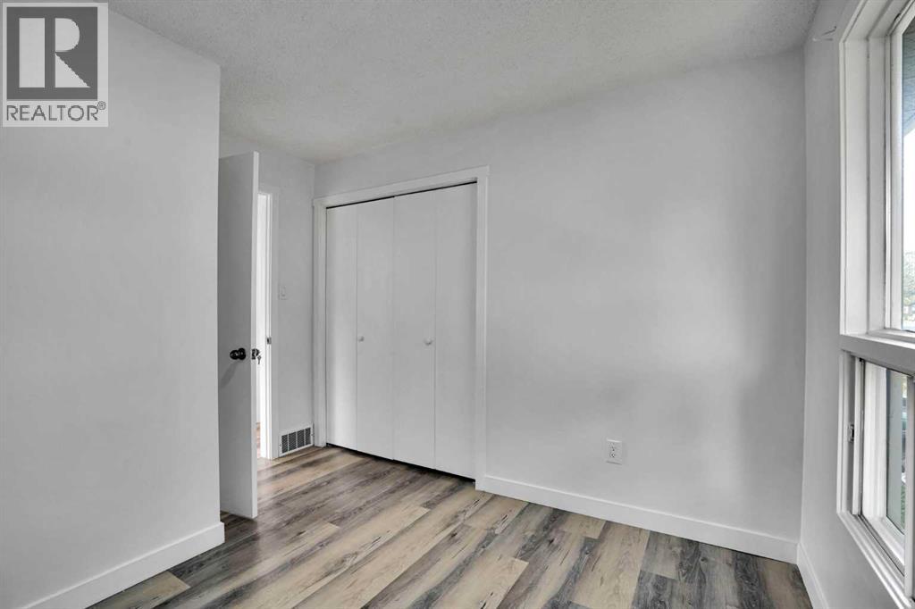 55 Falton Close NE - 15