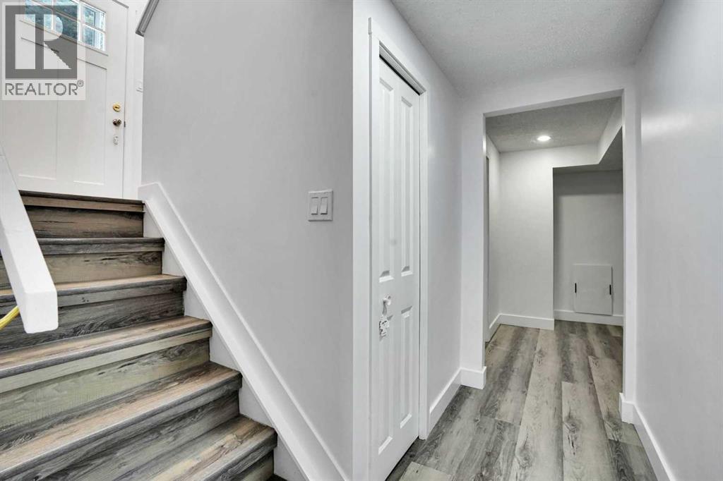 55 Falton Close NE - 21