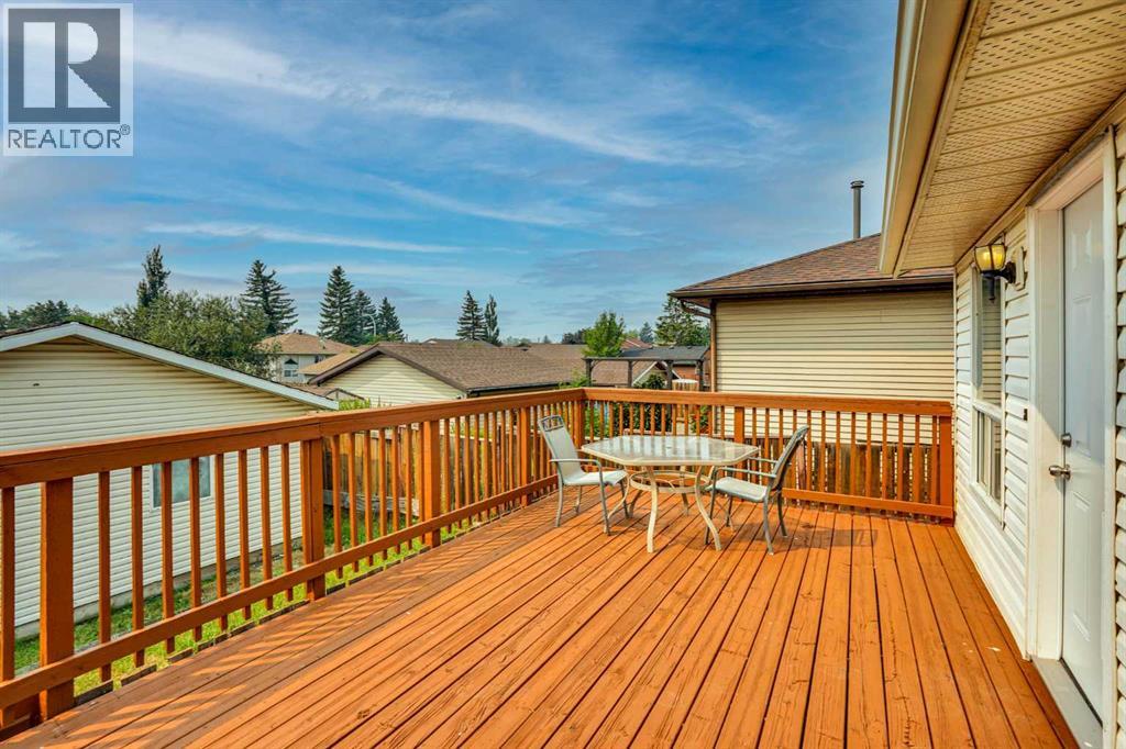 55 Falton Close NE - 38