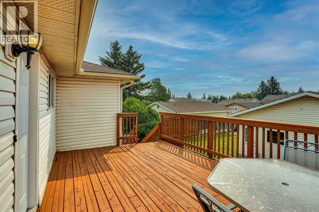 55 Falton Close NE - 39
