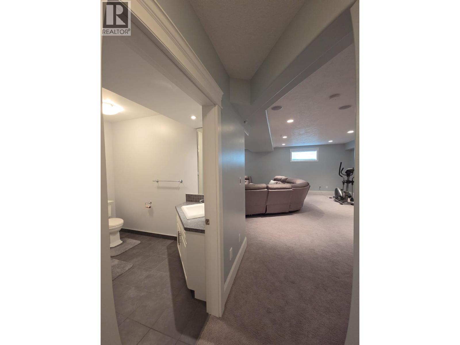 901 89 Avenue - Image 61